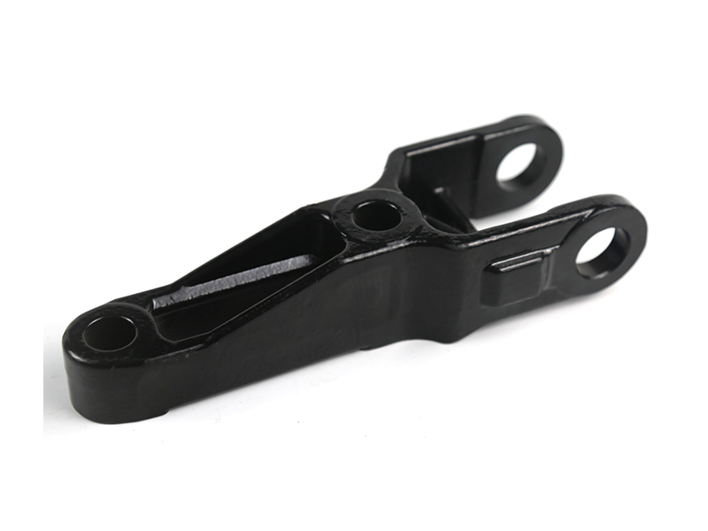 Нижний кронштейн амортизатора